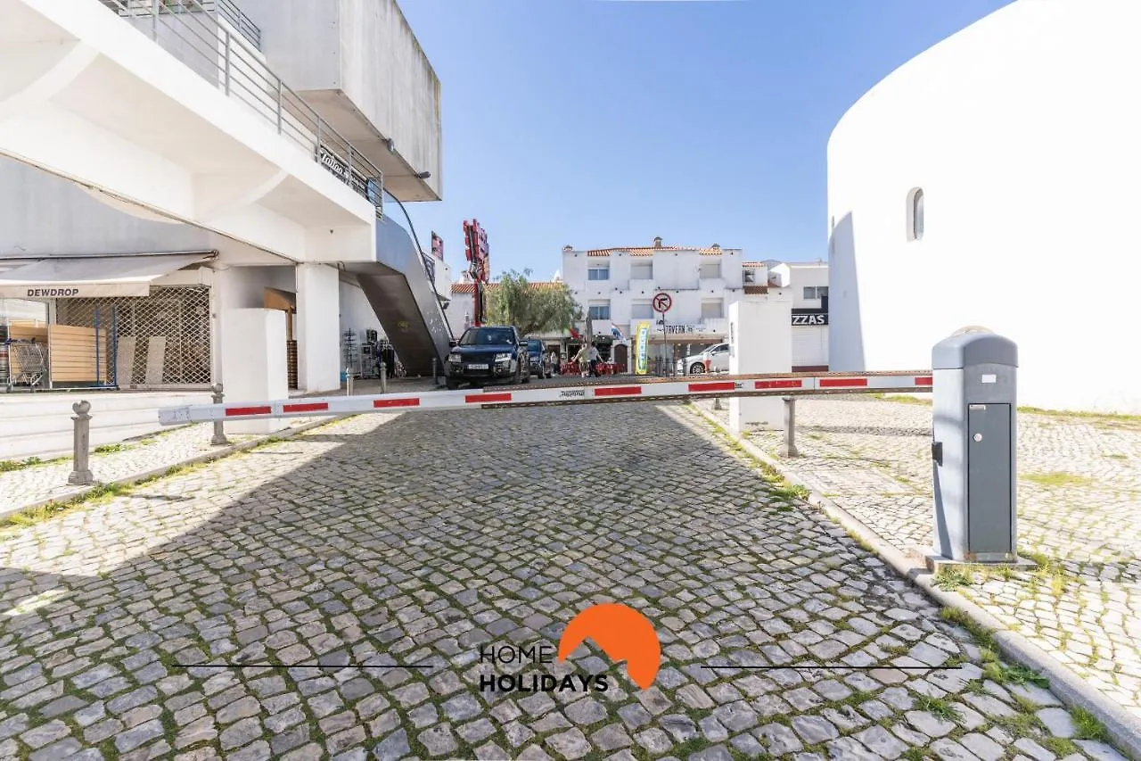 Holiday home #050 Villa With Pool, Strip High Speed Wifi Albufeira
